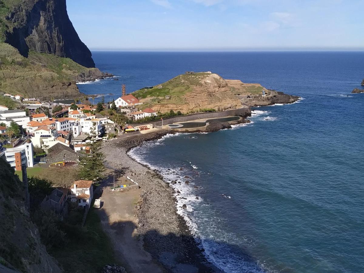 Souza Beach Apartment - Porto Da Cruz - Studio & Suite Luaran gambar
