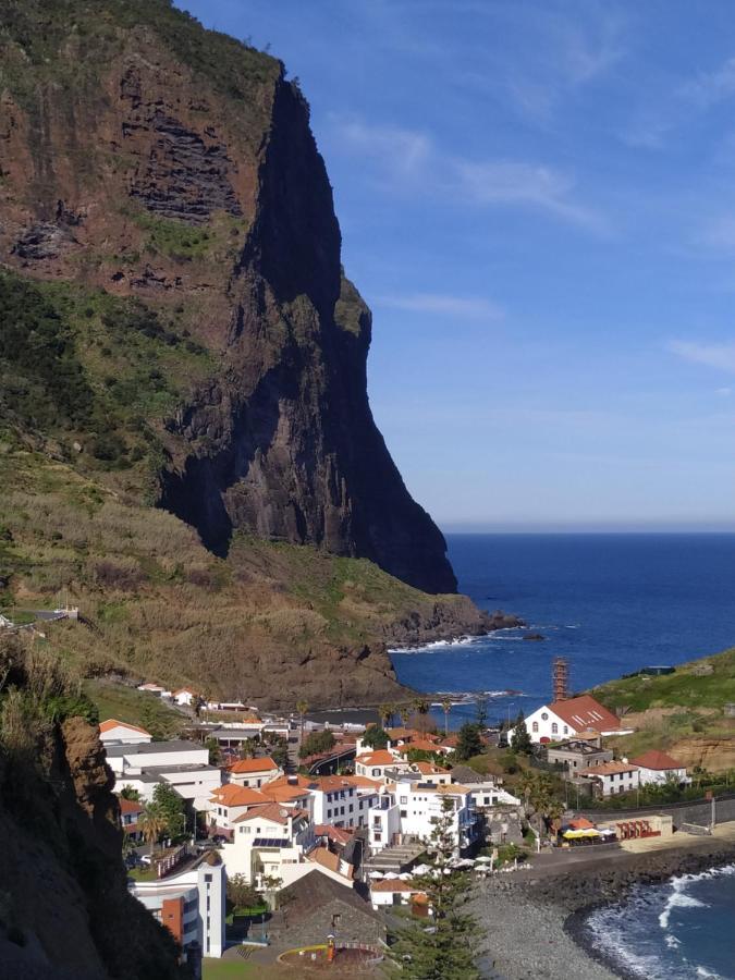 Souza Beach Apartment - Porto Da Cruz - Studio & Suite Luaran gambar